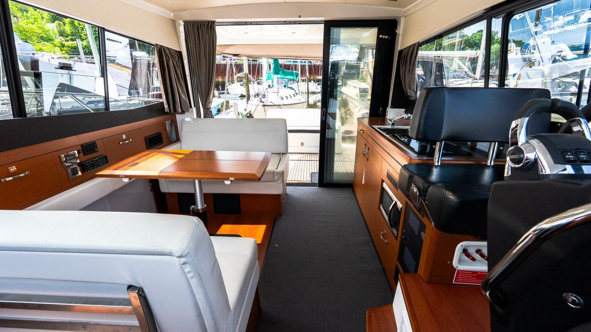 2018 Jeanneau NC 11 - Image 18