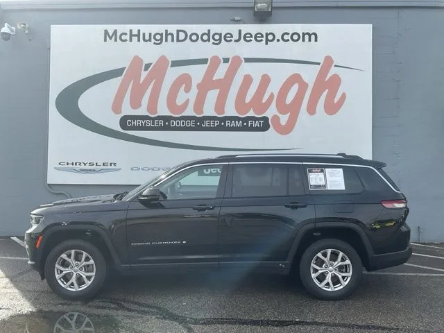 2022 Jeep Grand-Cherokee-L Laredo Altitude 4x4 - Image 8