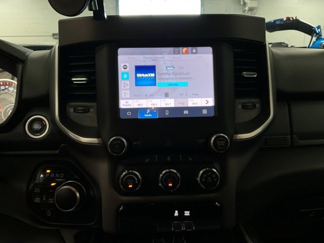 2023 Ram 1500 Pickup Crew Bighorn/LoneStar eTorque 4WD - Image 18