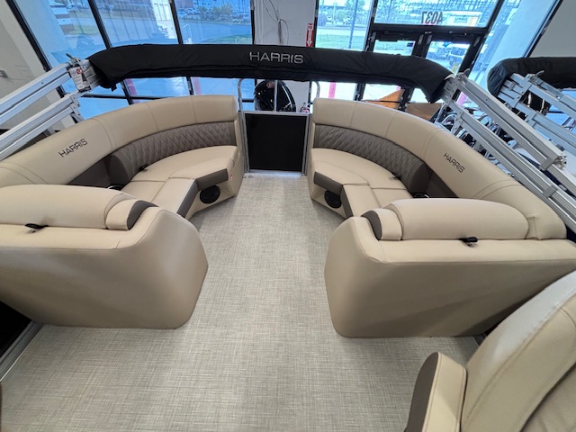 2026 HARRIS CRUISER 230 CWDH - Image 13