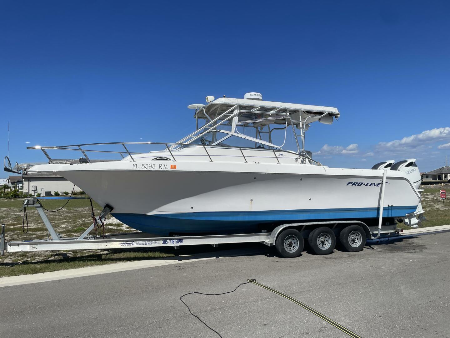 2004 Pro-Line 30 Express Walkaround - Image 27