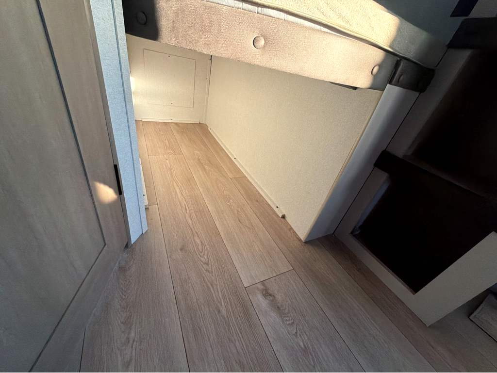 2027 JAYCO JAY FLIGHT 280BHS - Image 20