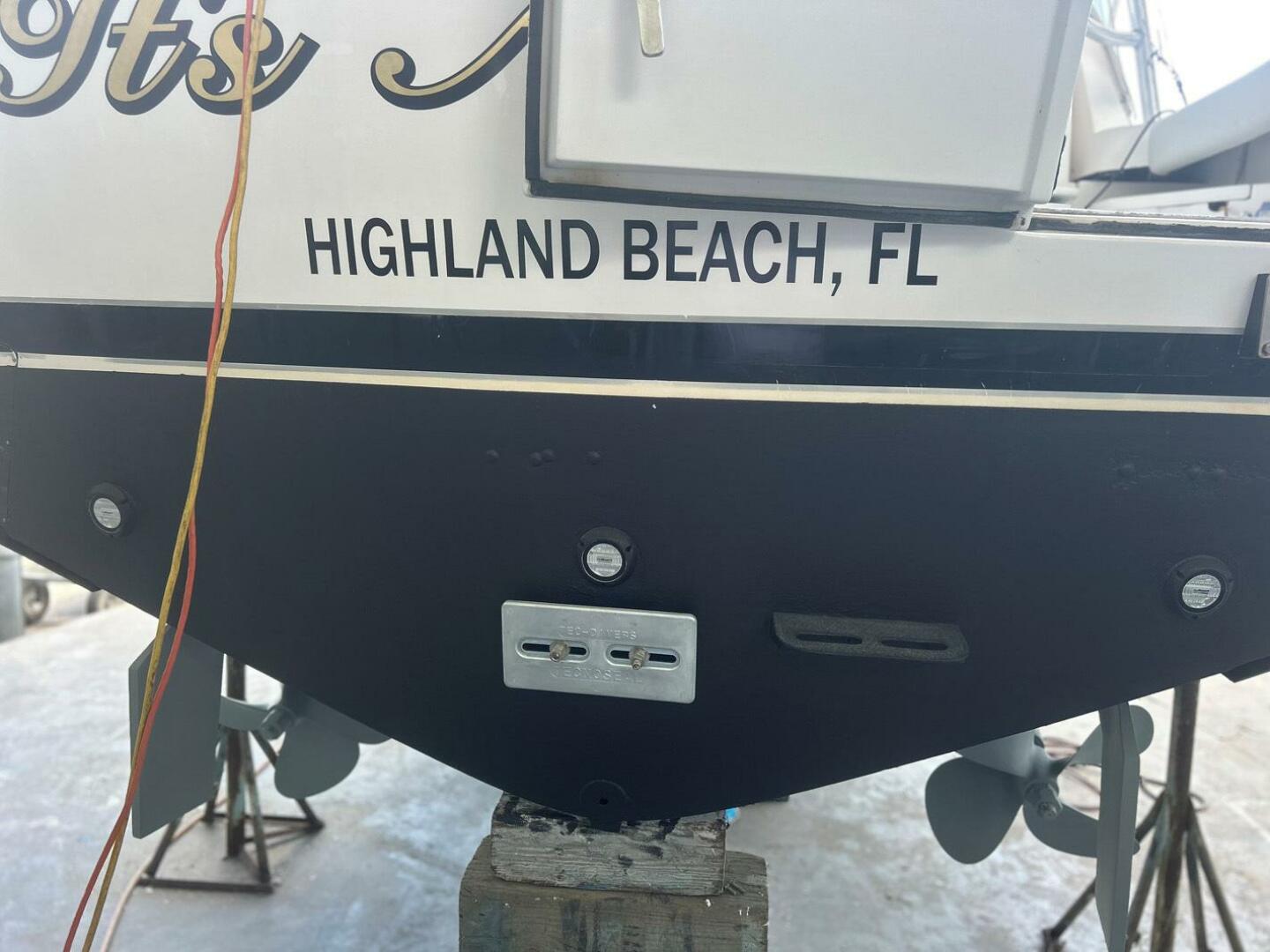 1995 Blackfin Combi 33 - Image 65