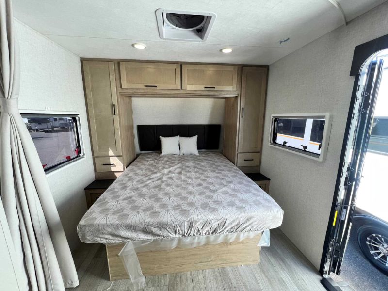 2027 Ember RV Touring Edition 2200ETL - Image 16