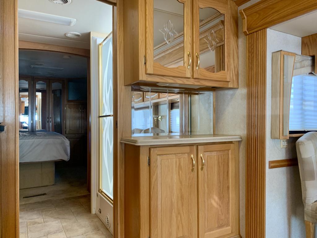 2005 MOUNTAIN AIRE 3778-WORKHORSE - Image 34
