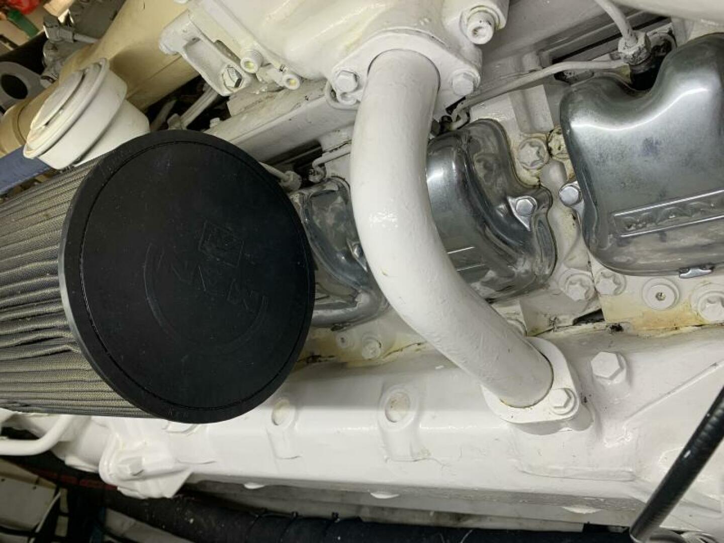 2000 Viking 50 Convertible Sportfish - Image 63