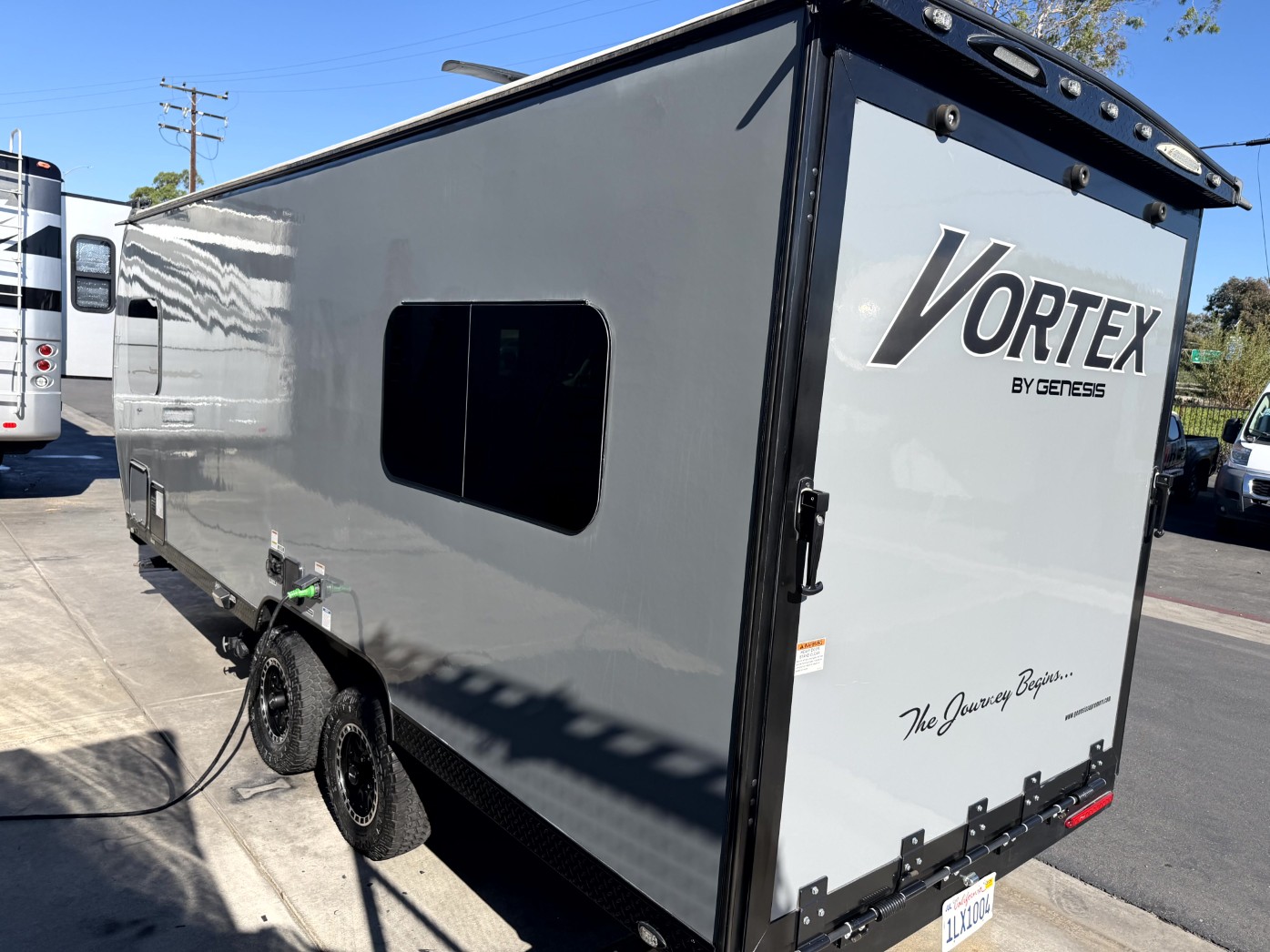 2024 Genesis Supreme VORTEX 18MX - Image 5