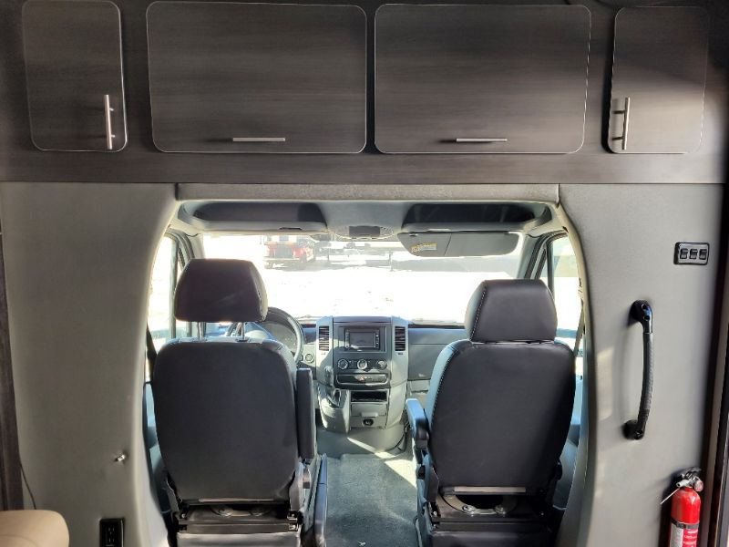 2014 Renegade Villagio 25RBS - Image 6