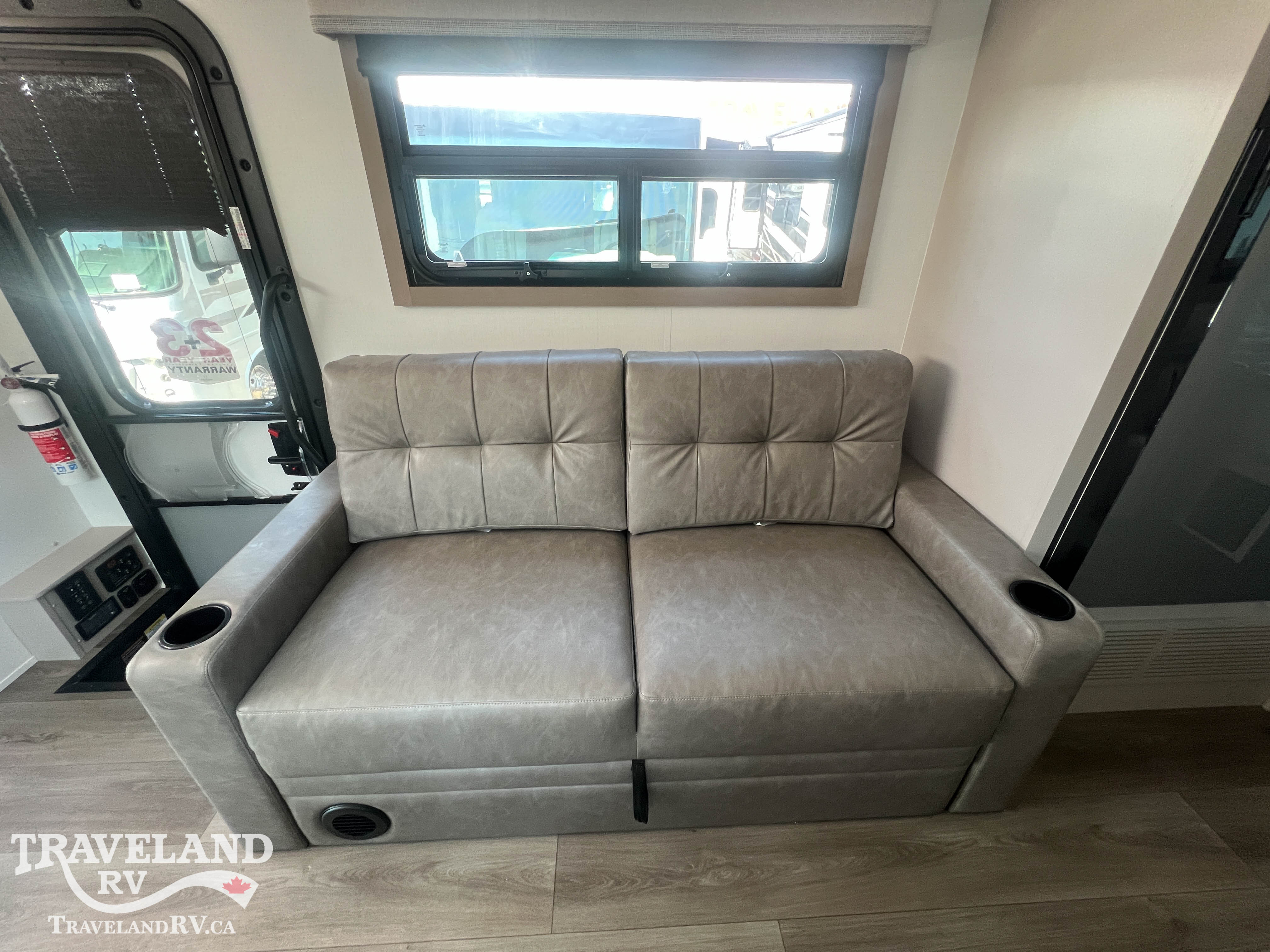 2027 Entegra Coach ESTEEM XL 32U - Image 27