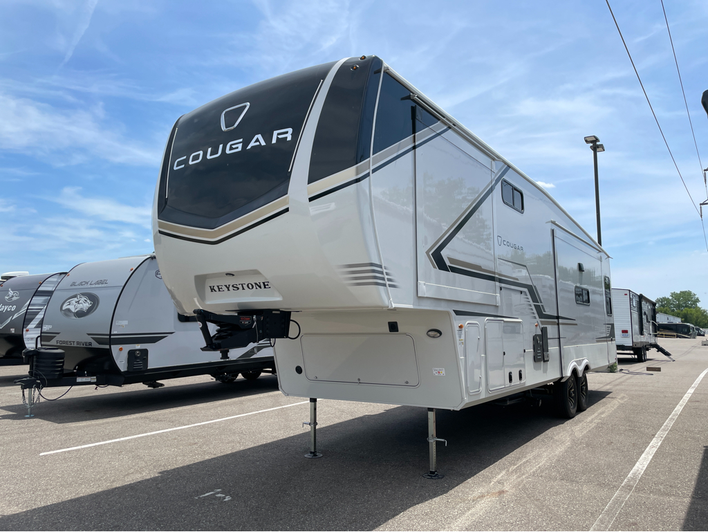 2027 Keystone Cougar 316RLS - Image 4