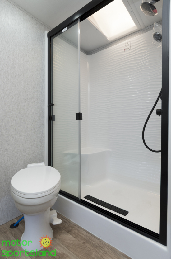 2025 CrossRoads Redwood RW401LK - Image 38