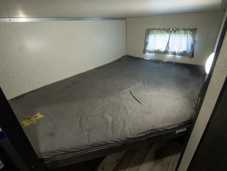 2022 KZ RV Sportsmen SE 231BHKSE - Image 15