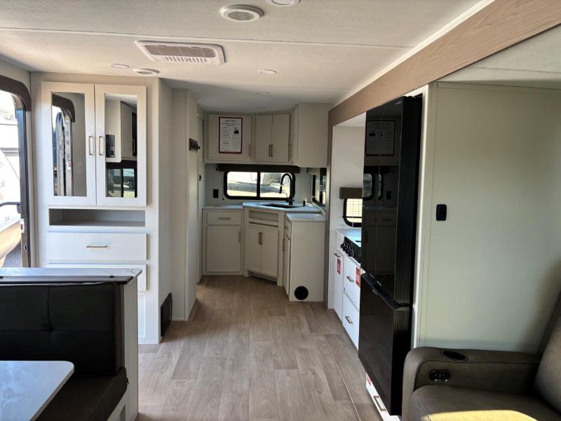 2026 Grand Design Transcend XPLOR 25MLX - Image 20