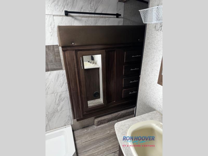 2018 FOREST RIVER 285DRL - Image 16