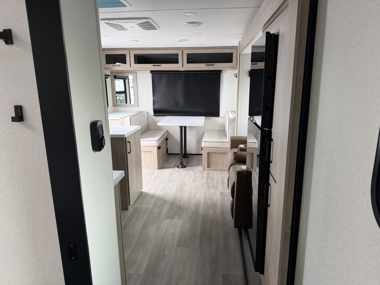 2026 Grand Design Imagine XLS 25RLE - Image 14