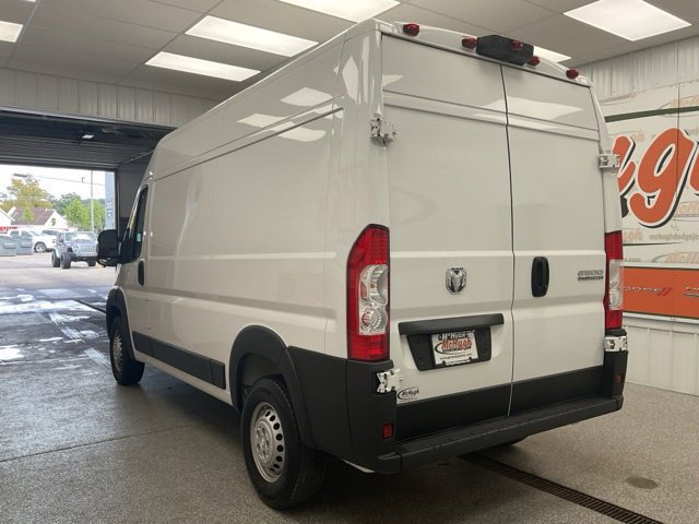 2025 Ram ProMaster Cargo Van Tradesman - Image 8