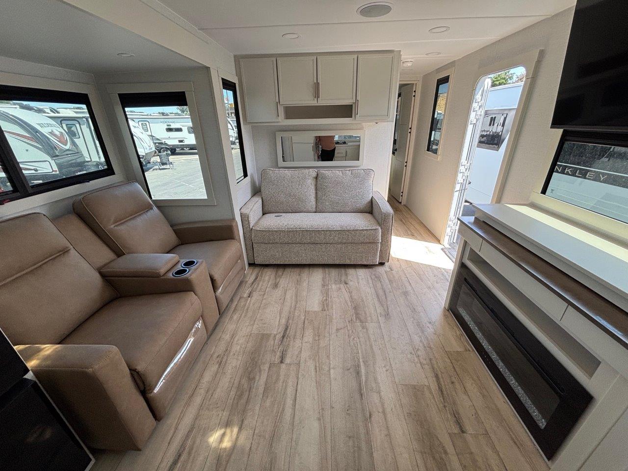 2026 Brinkley RV Model I 275 - Image 6