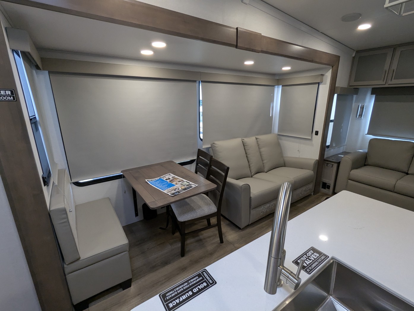 2026 Alliance RV Avenue 39MBR - Image 24