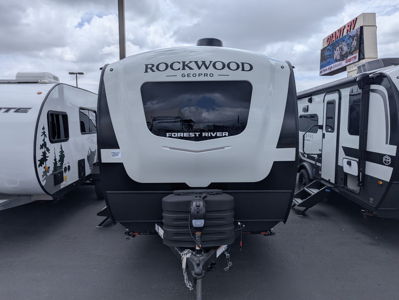 2026 Forest River Rockwood Geo Pro G20FK - Image 2