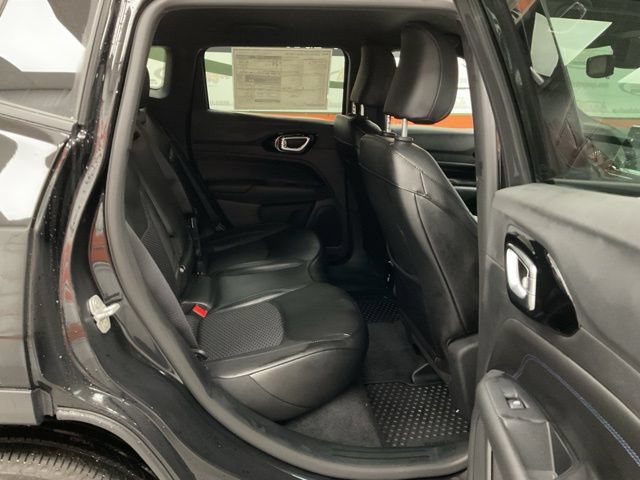 2026 Jeep Compass Latitude Altitude 4x4 - Image 36