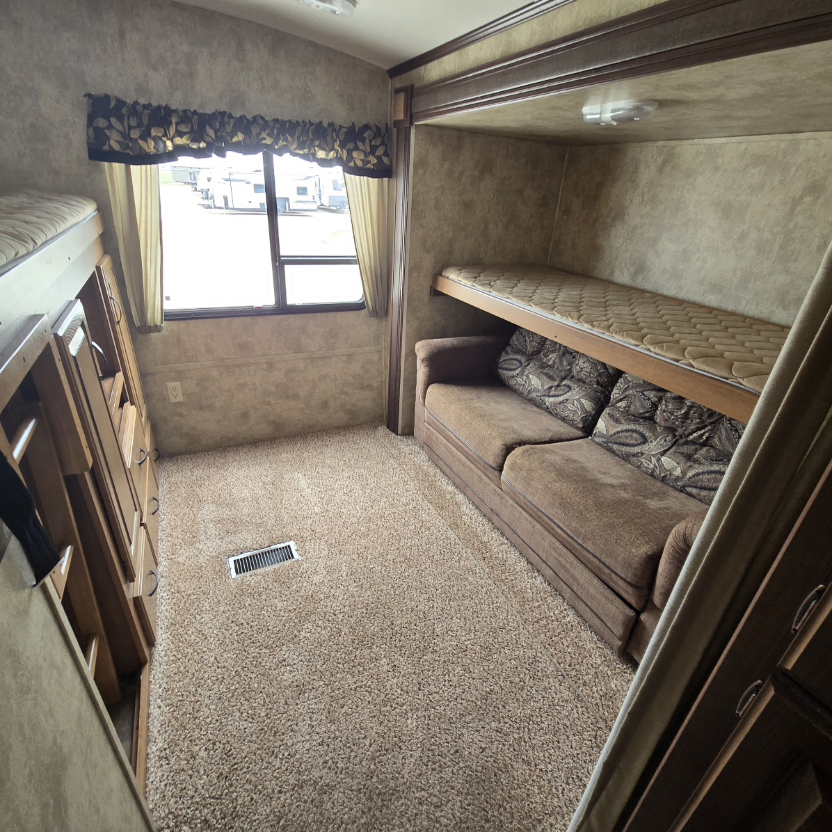 2012 Keystone Outback 312BH - Image 25