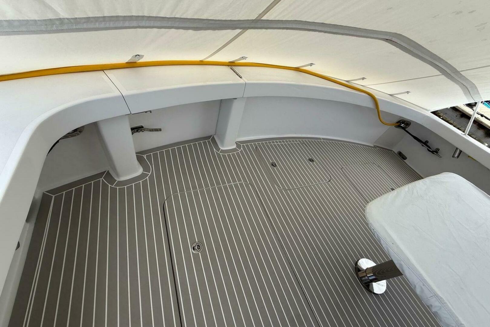 2013 Hatteras GT54 Base - Image 6