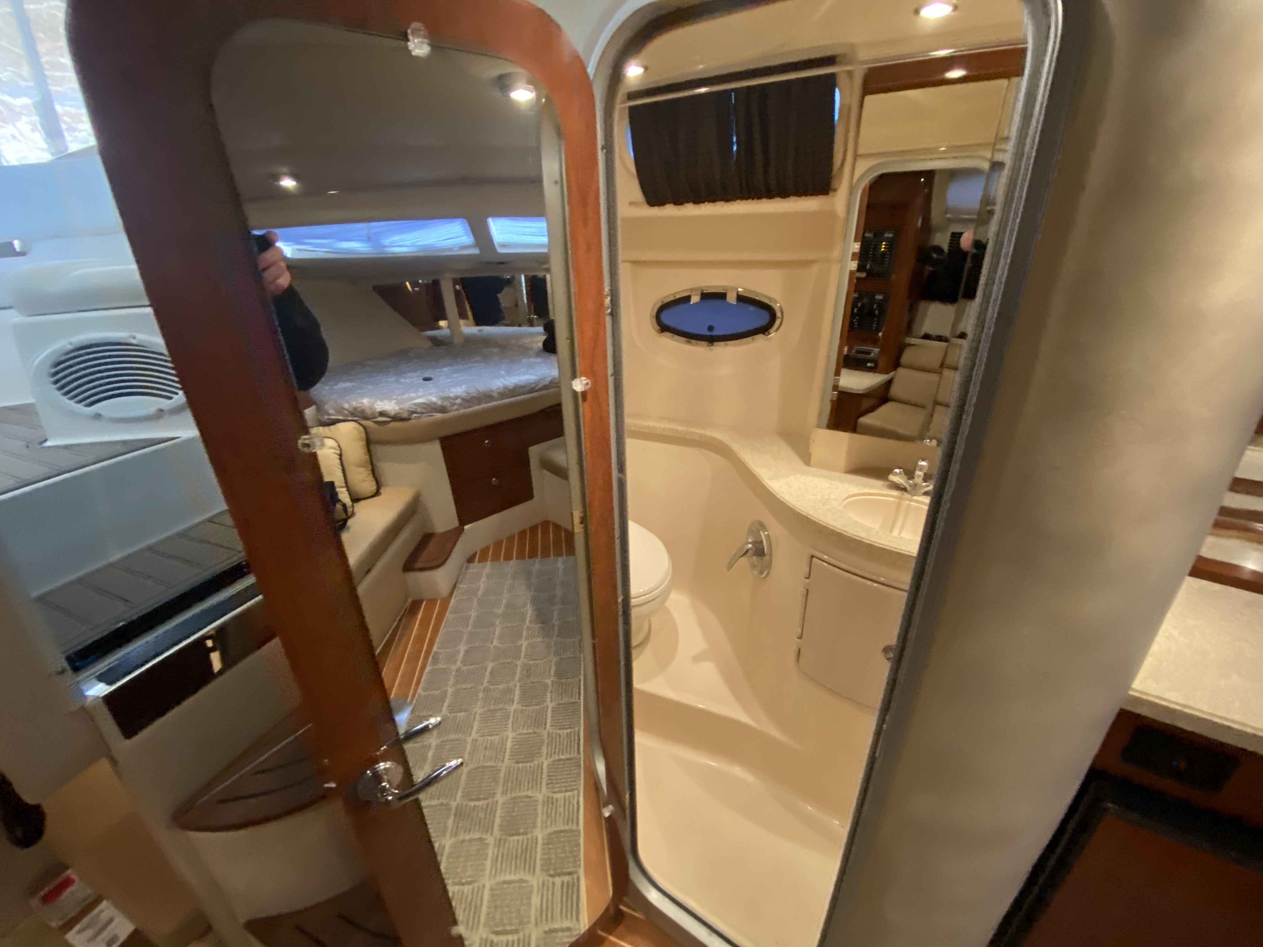 2008 Regal 3360 Window Express - Image 44