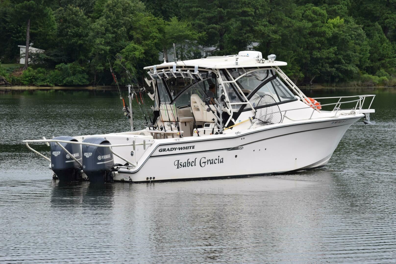 2016 Grady-White Express 330 - Image 13