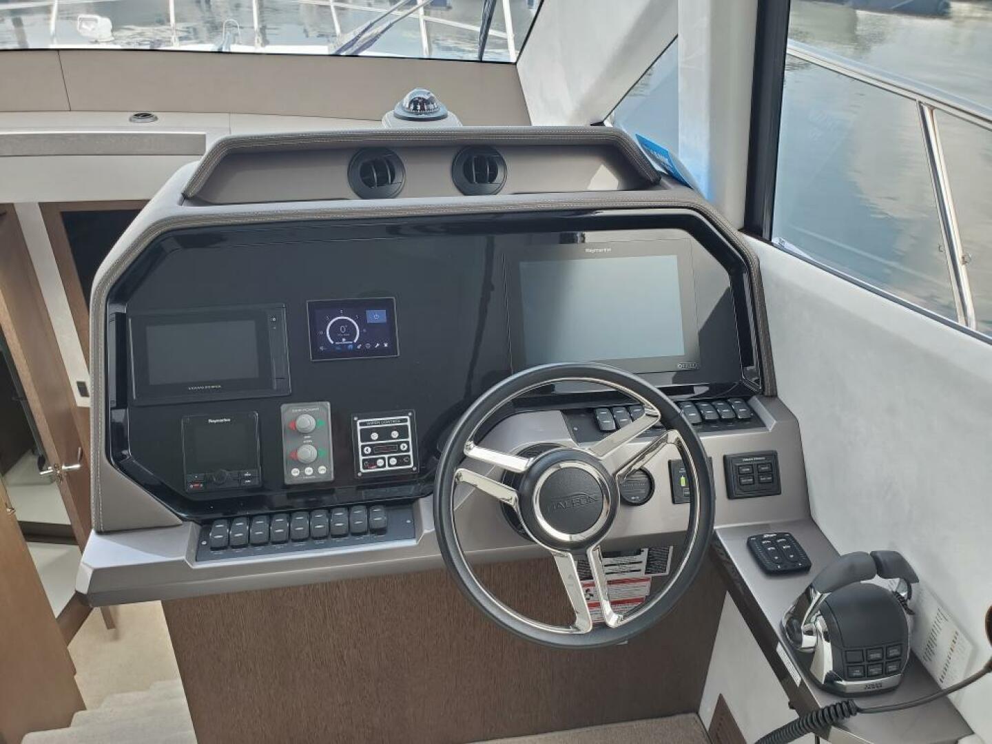 2020 Galeon 500 Fly - Image 10