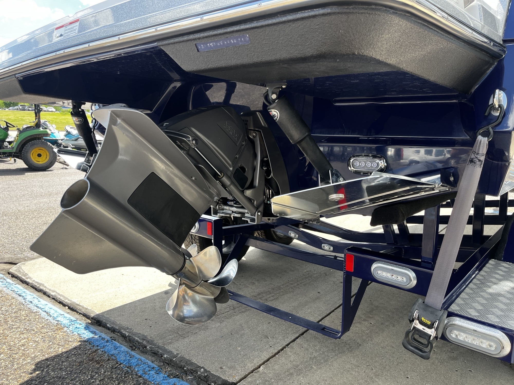 2018 Monterey 238SS - Image 12