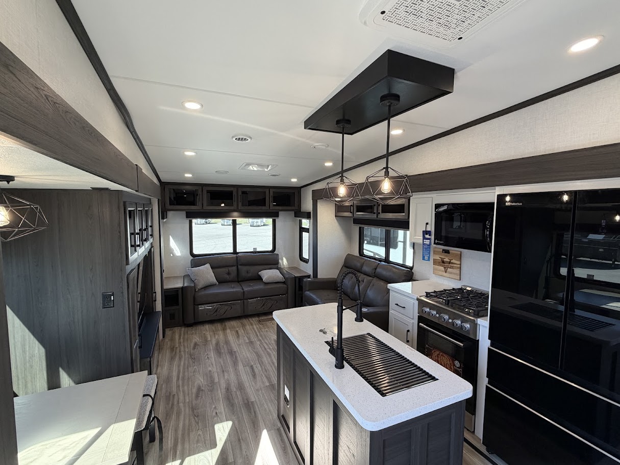 2026 VENTURE RV SPORTTREK 353VIK - Image 49