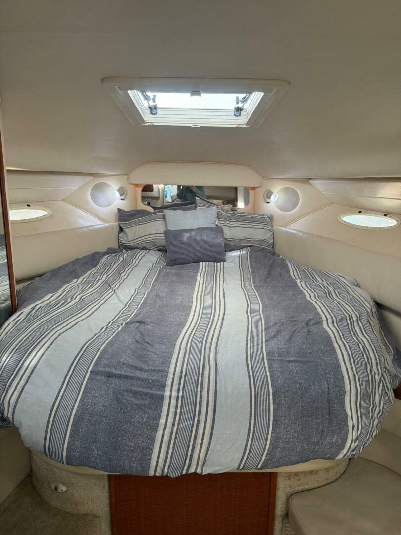 2002 Sea Ray 340 Sundancer - Image 29