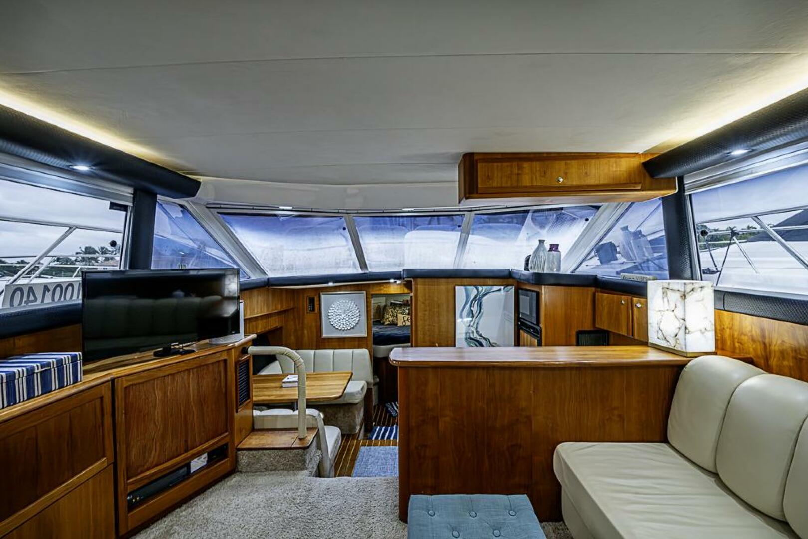 2000 Silverton 442 Cockpit Motoryacht - Image 20