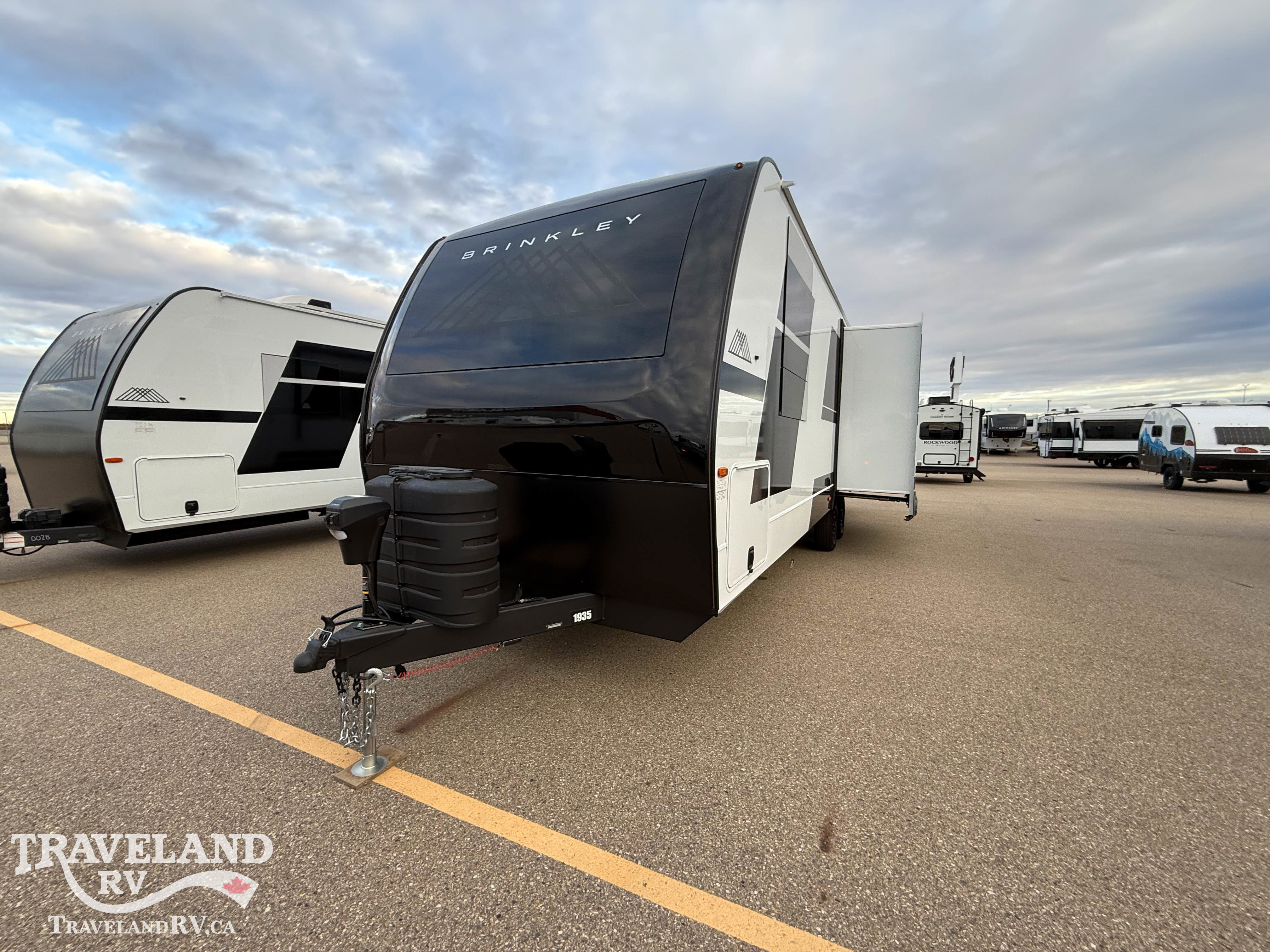 2026 Brinkley RV Model I 294 - Image 5