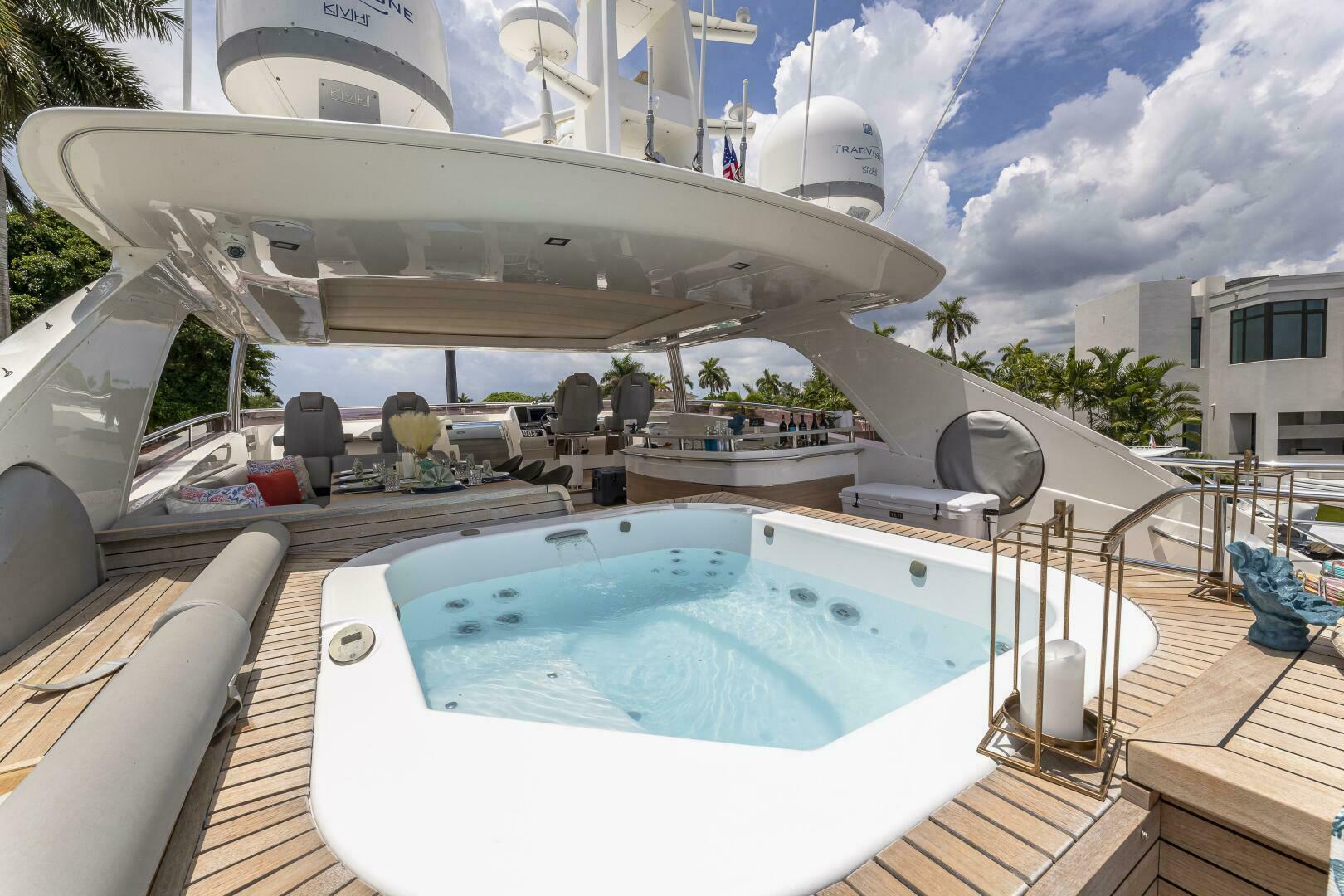 2012 Princess 32M - Image 61