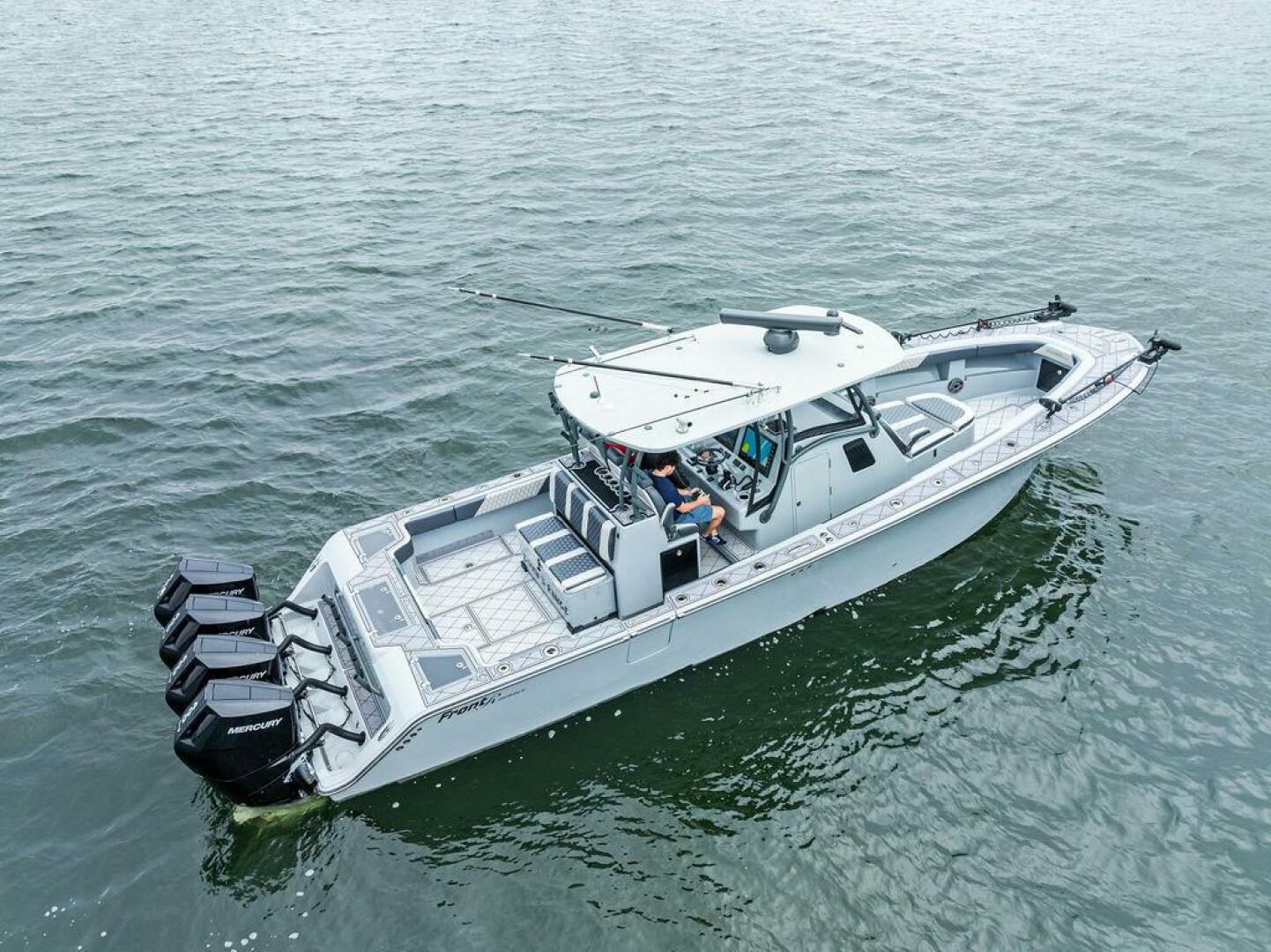 2020 Front Runner 39 CC - Image 6