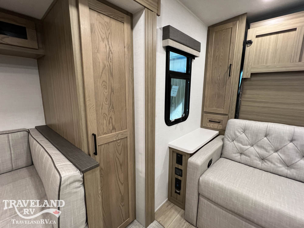 2027 Forest River Rockwood Mini Lite 2509S - Image 17