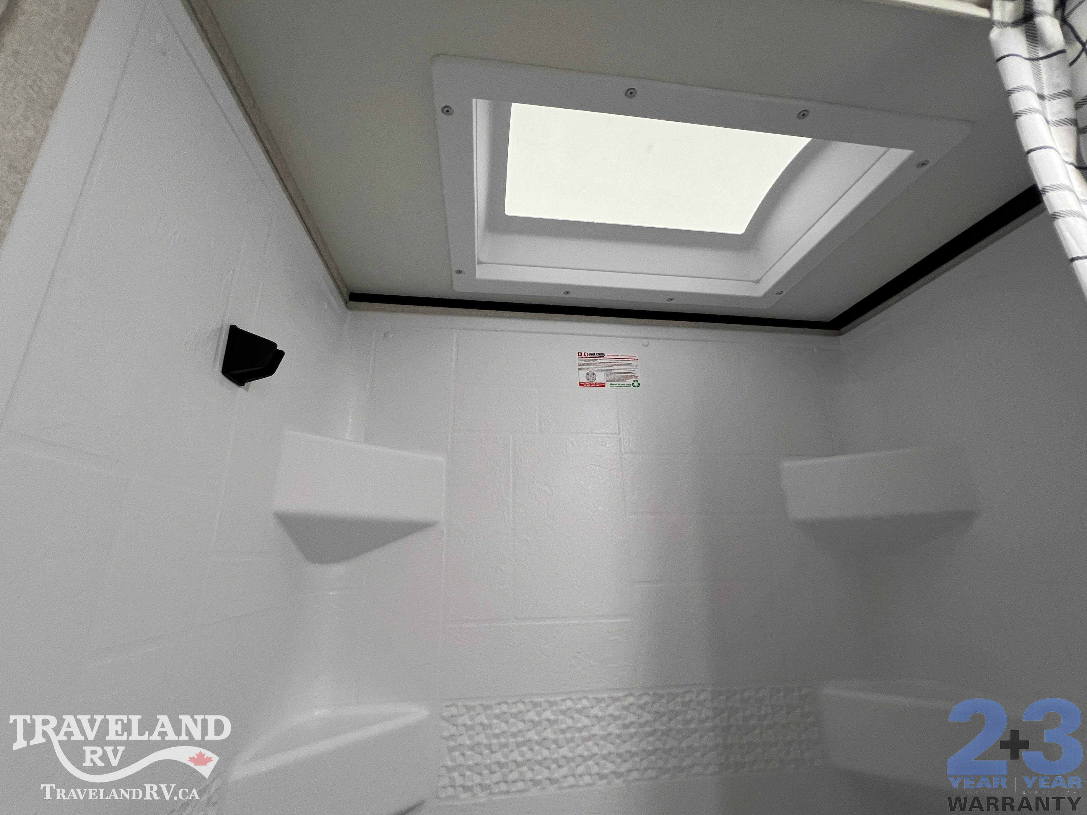 2026 JAYCO Jay Feather 26BHSL - Image 31