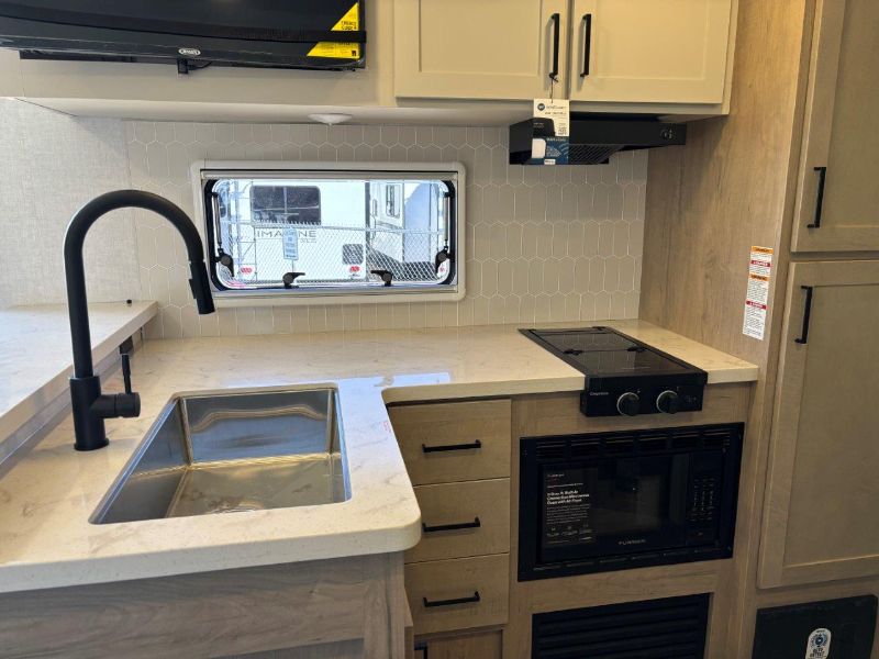 2027 Ember RV Touring Edition 2200ETL - Image 11