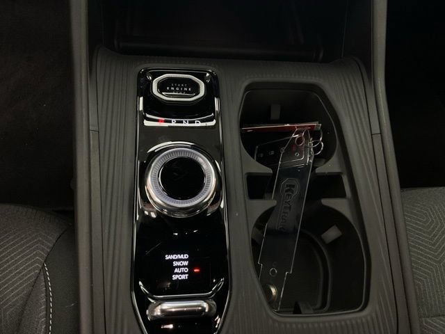 2026 Jeep Cherokee LAREDO 4X4 - Image 25