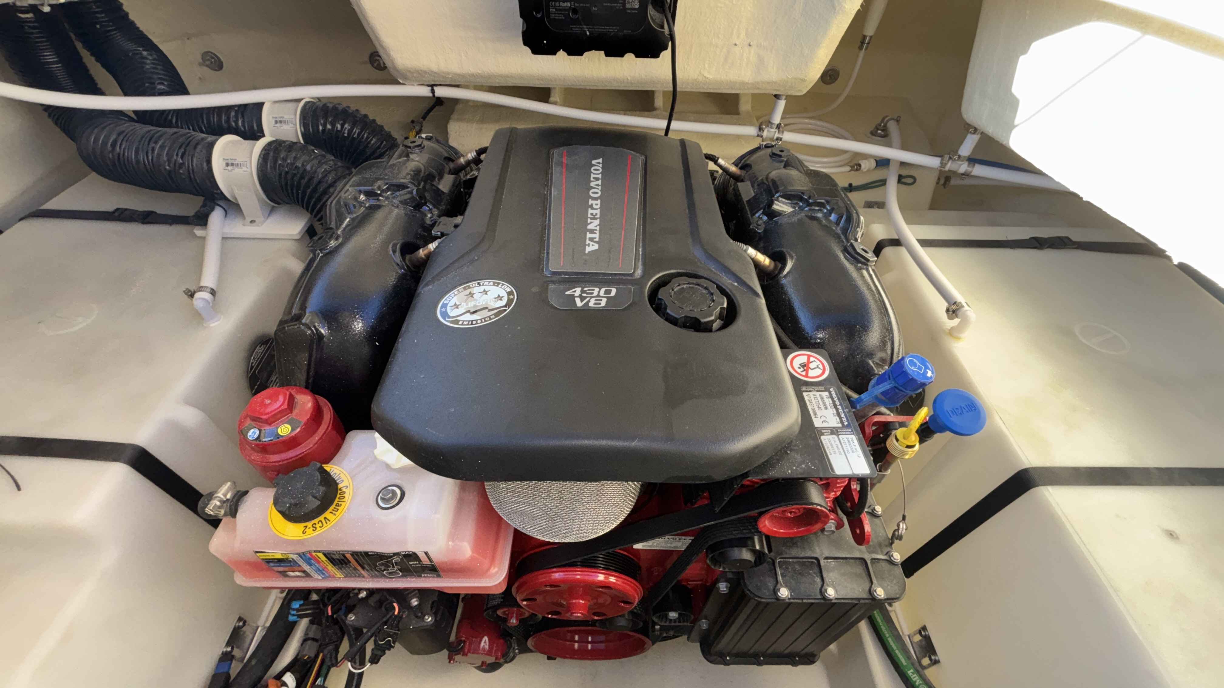 2026 Chris Craft SPORTSTER 28 Sterndrive - Image 18