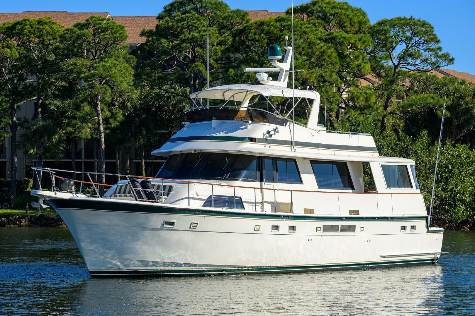 2003 Jupiter 31 Cuddy - Image 178