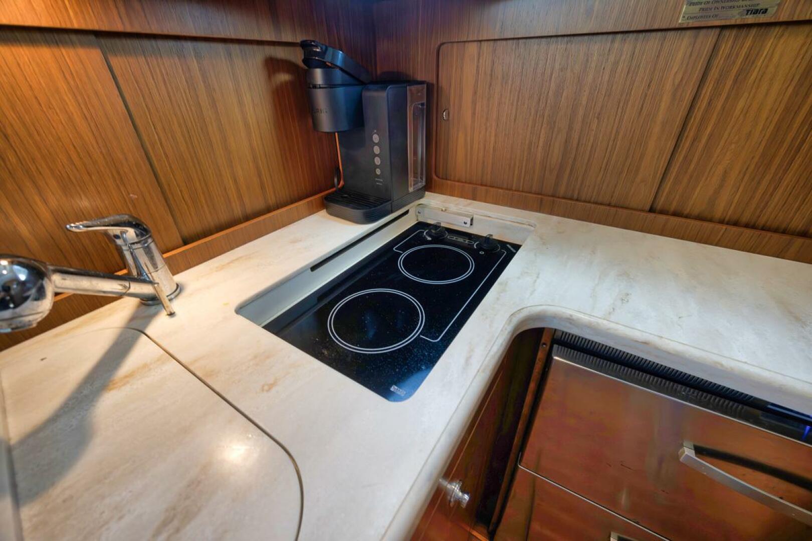2015 Tiara Yachts Tiara 390 Convertible - Image 22