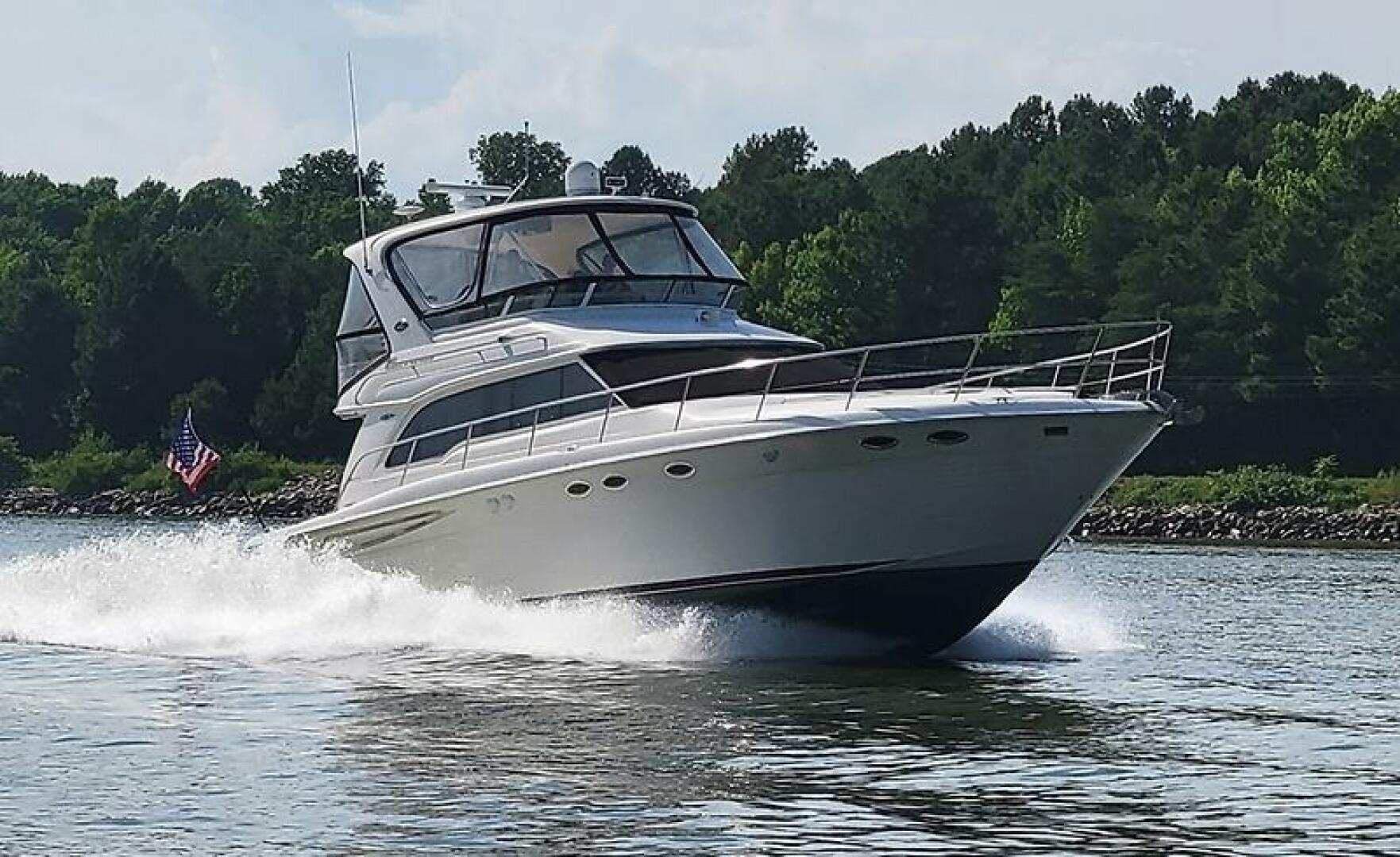 2003 Sea Ray 480 Sedan Bridge - Image 2