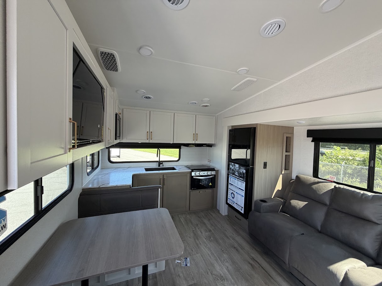 2027 JAYCO EAGLE SLE 24MLE - Image 8