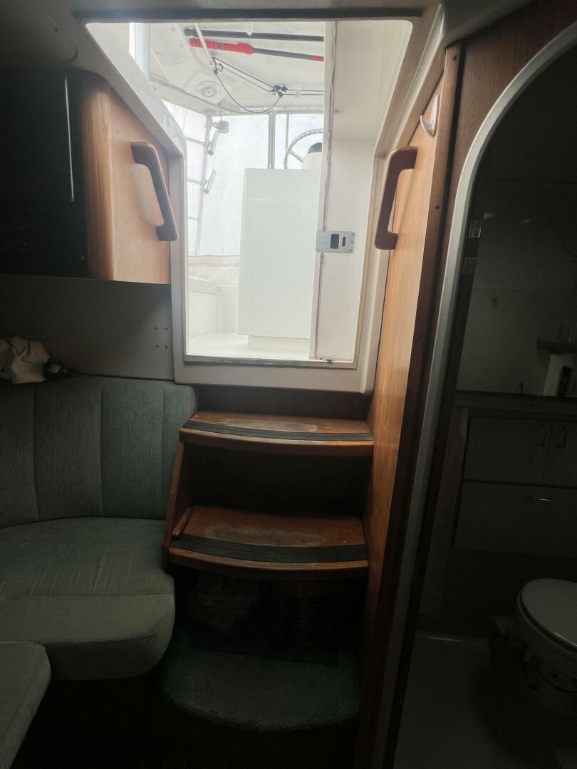 1995 Luhrs 32 Open - Image 17