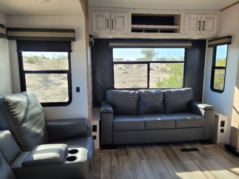 2023 Heartland Bighorn Traveler BHTR 32 RS - Image 8