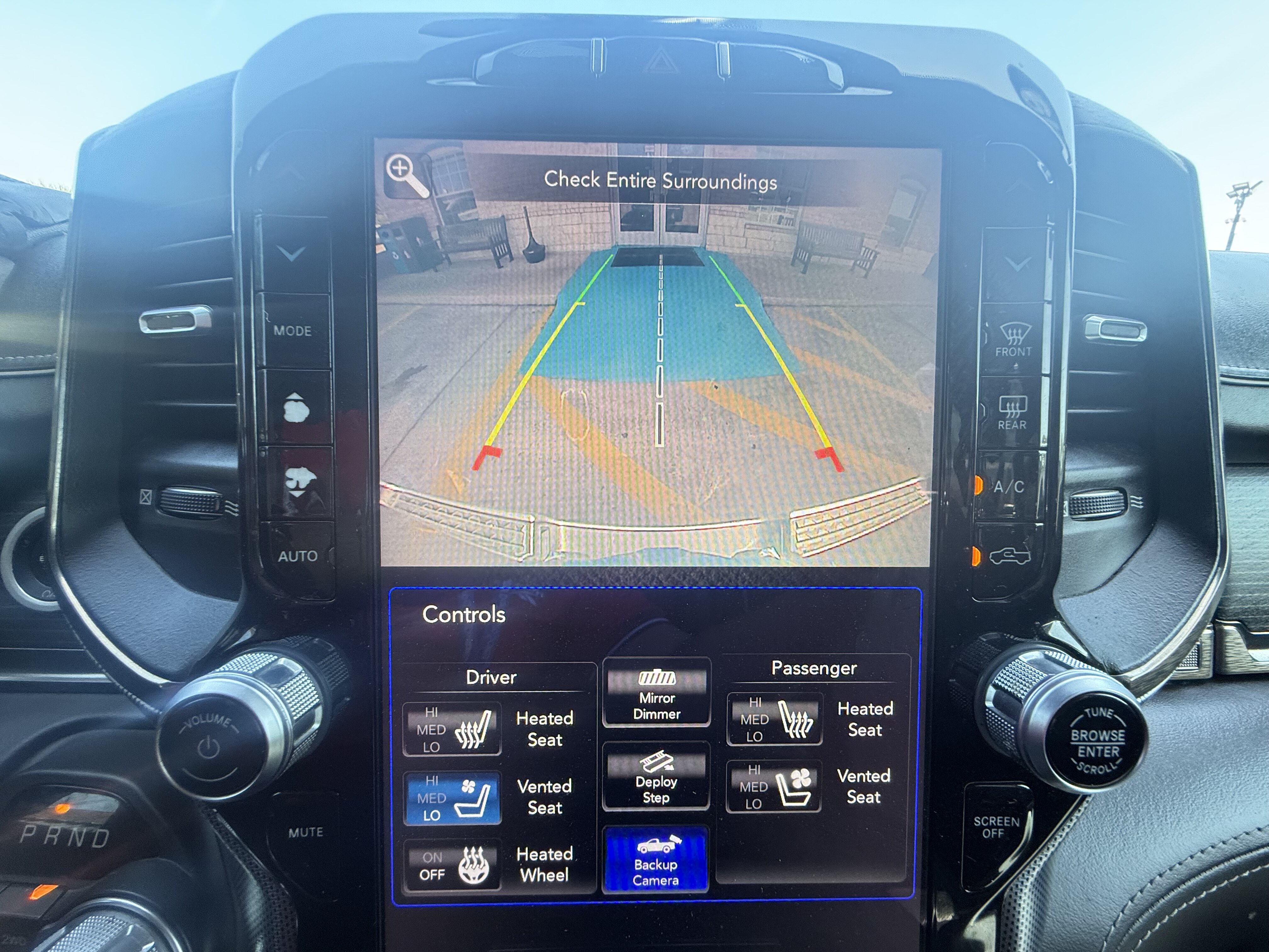 2019 Ram 1500 Pickup Crew Cab Bighorn/Lone Star 4WD - Image 32