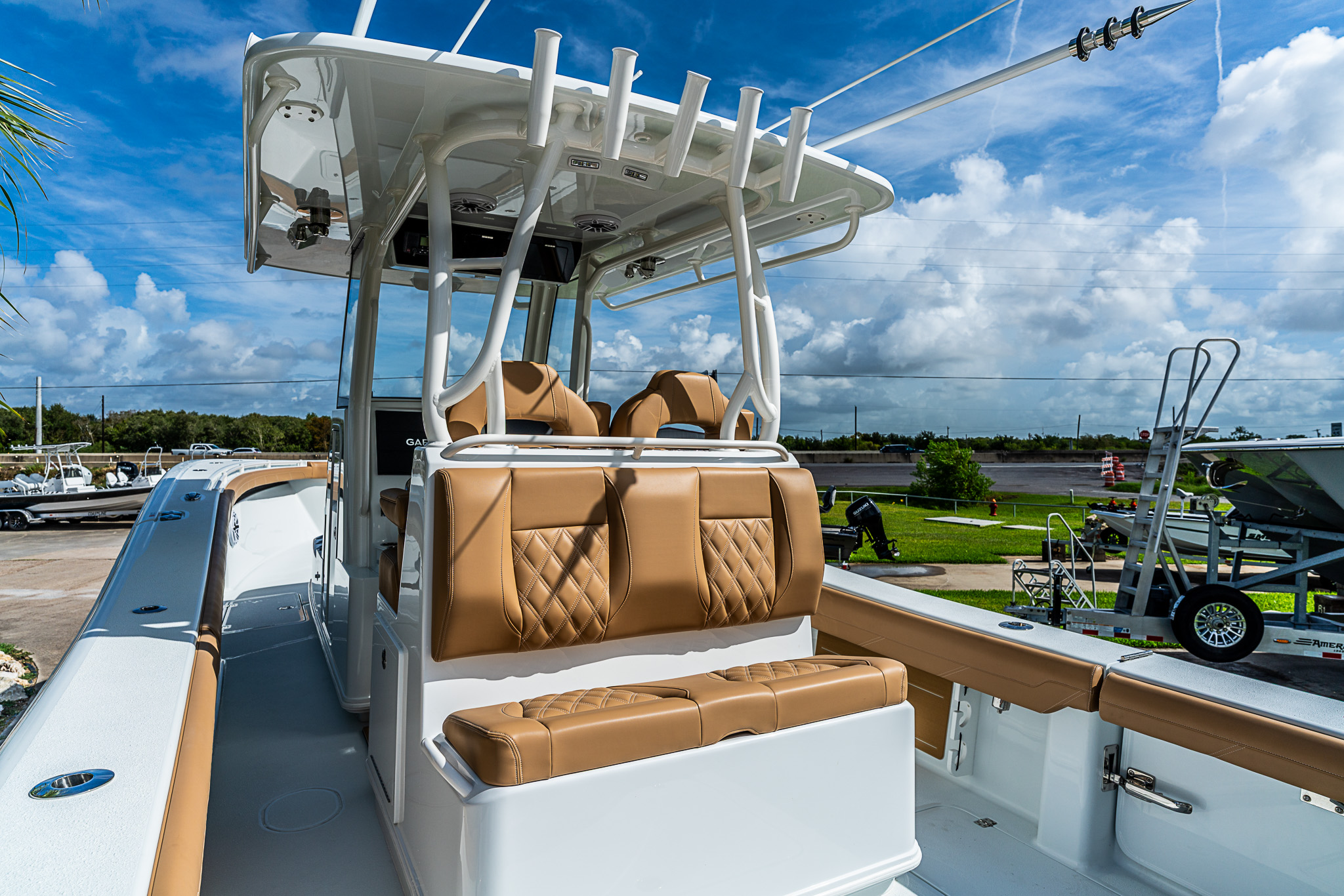 2027 YELLOWFIN 36 OFFSHORE - Image 7