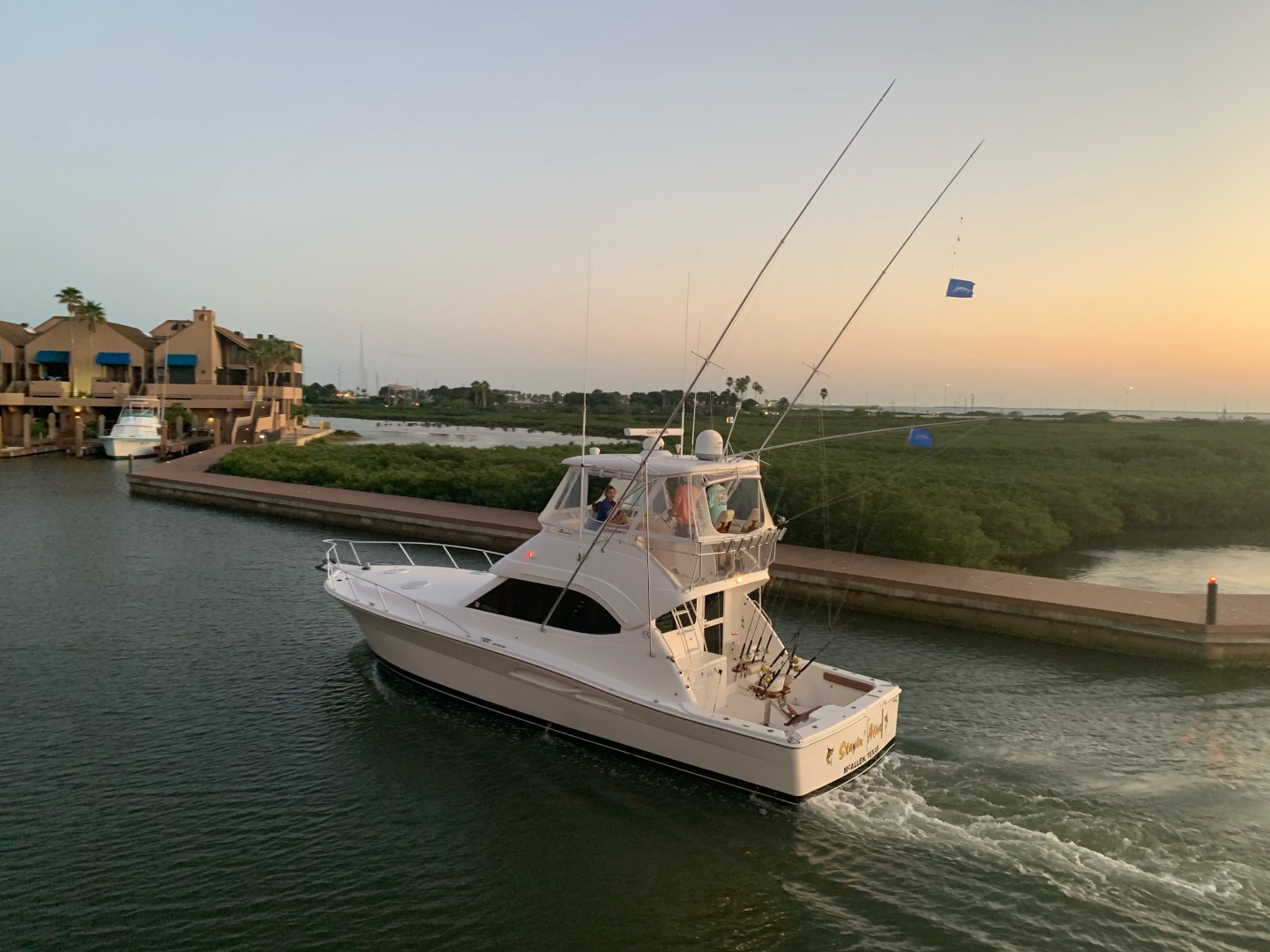 2008 Riviera 42 Flybridge - Image 5